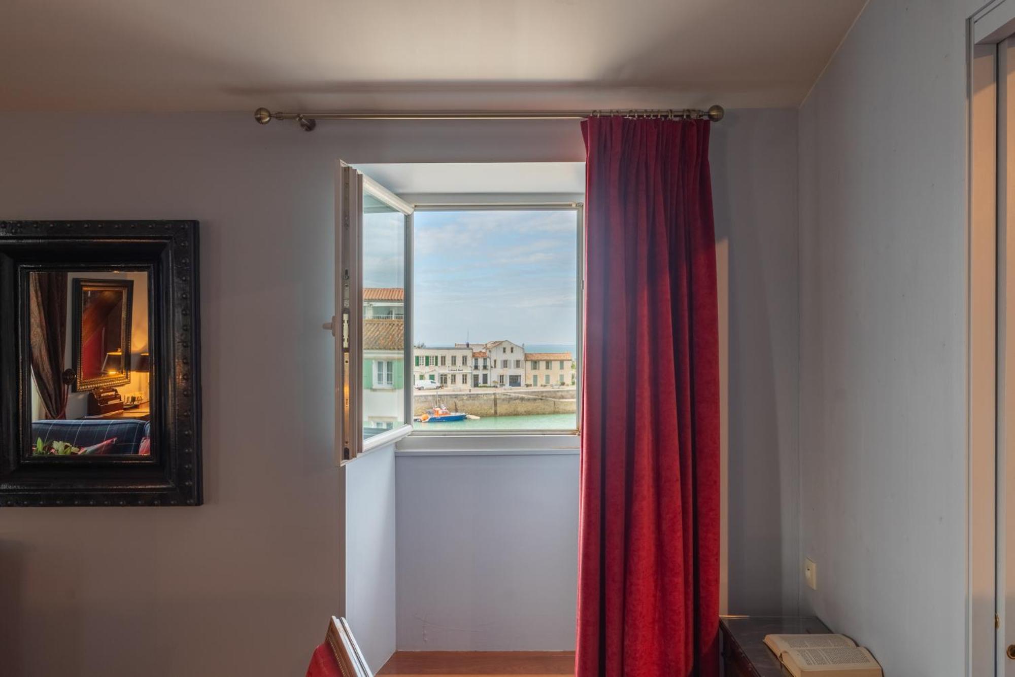 Hotel De Toiras Saint-Martin-de-Ré Esterno foto