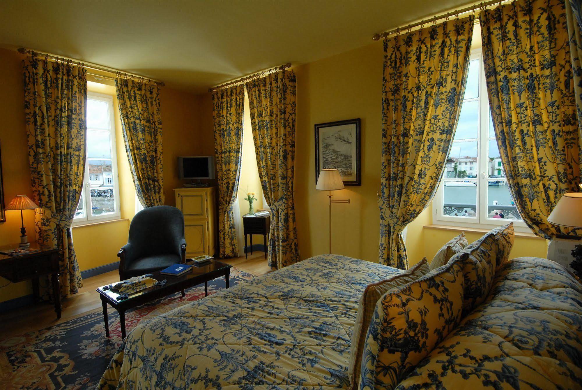 Hotel De Toiras Saint-Martin-de-Ré Esterno foto